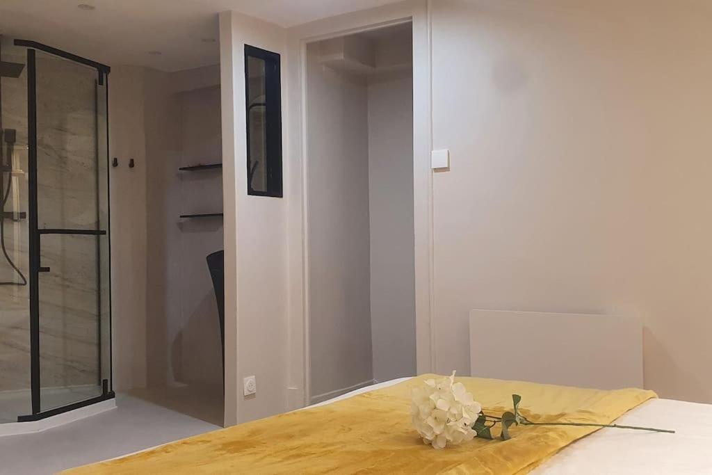Suite Vinicole Hypercentre, Bastille & Gare 9 Min A Pied Grenoble Eksteriør bilde