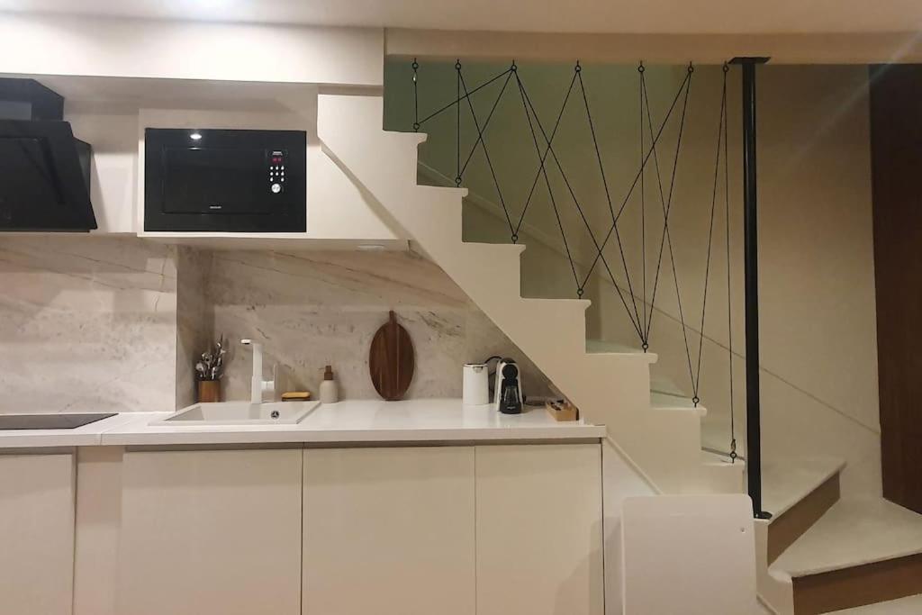 Suite Vinicole Hypercentre, Bastille & Gare 9 Min A Pied Grenoble Eksteriør bilde